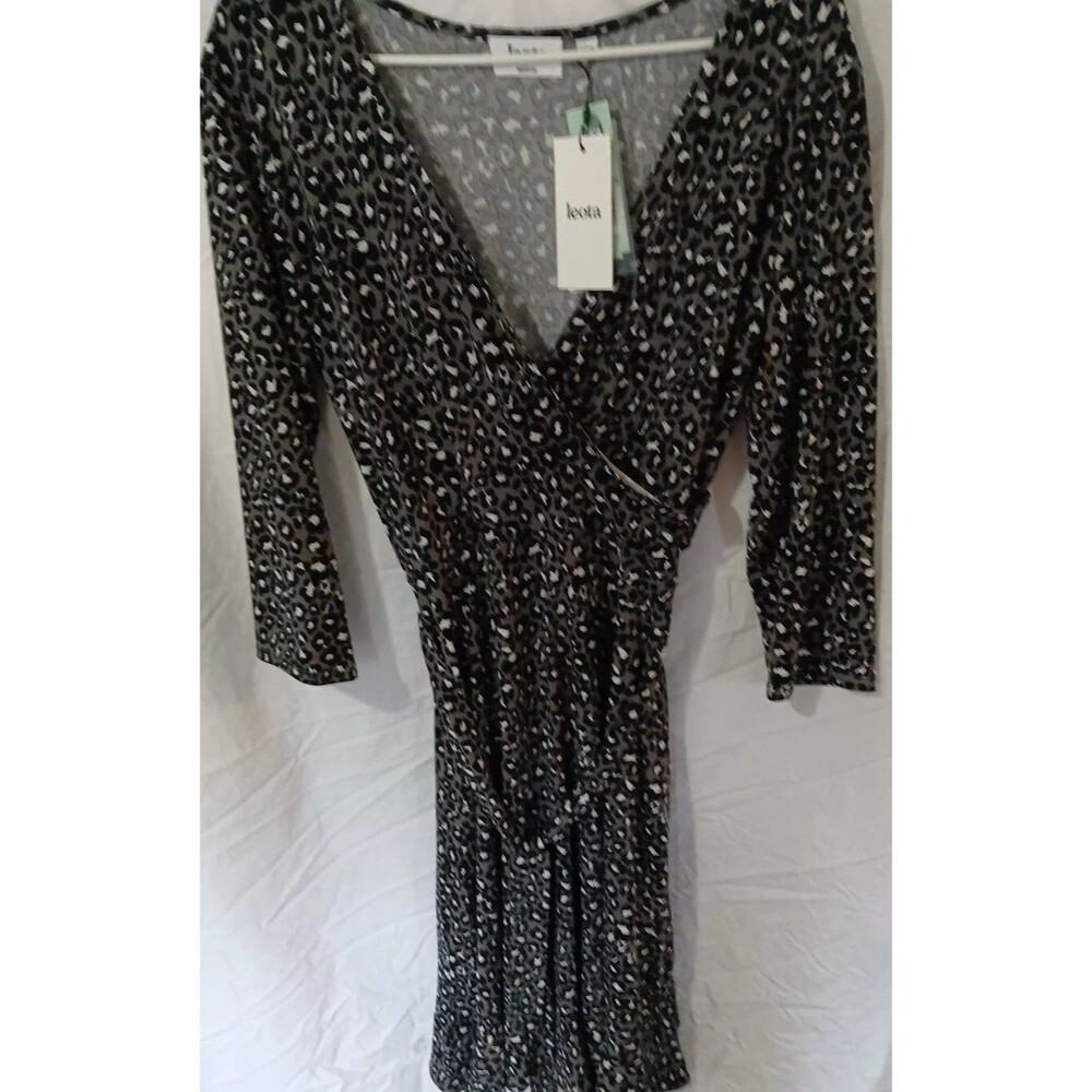 Leota Libby Faux Wrap Dress/Dark Gray Leapord Print/ Ruffle Hem/ Belt/ Womens MD